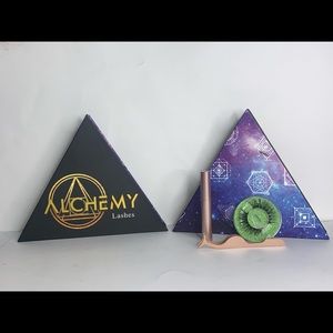 Alchemy Lashes Magnetic Eyeliner and Eyelash Kit